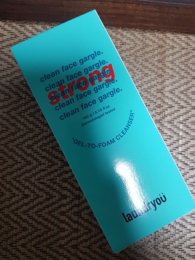 [런드리유] 클린 페이스 가글 젤 투 폼 클렌저 스트롱+브러쉬 리뷰 사진