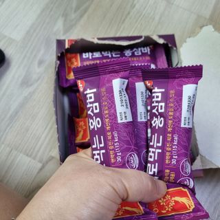씨알푸드 건강기능식품 6년근 홍삼 함유, 바로먹는 홍삼바 30g 12개입 — 5점을 준 리뷰어가 2022년 3월 올린 사용 사진
