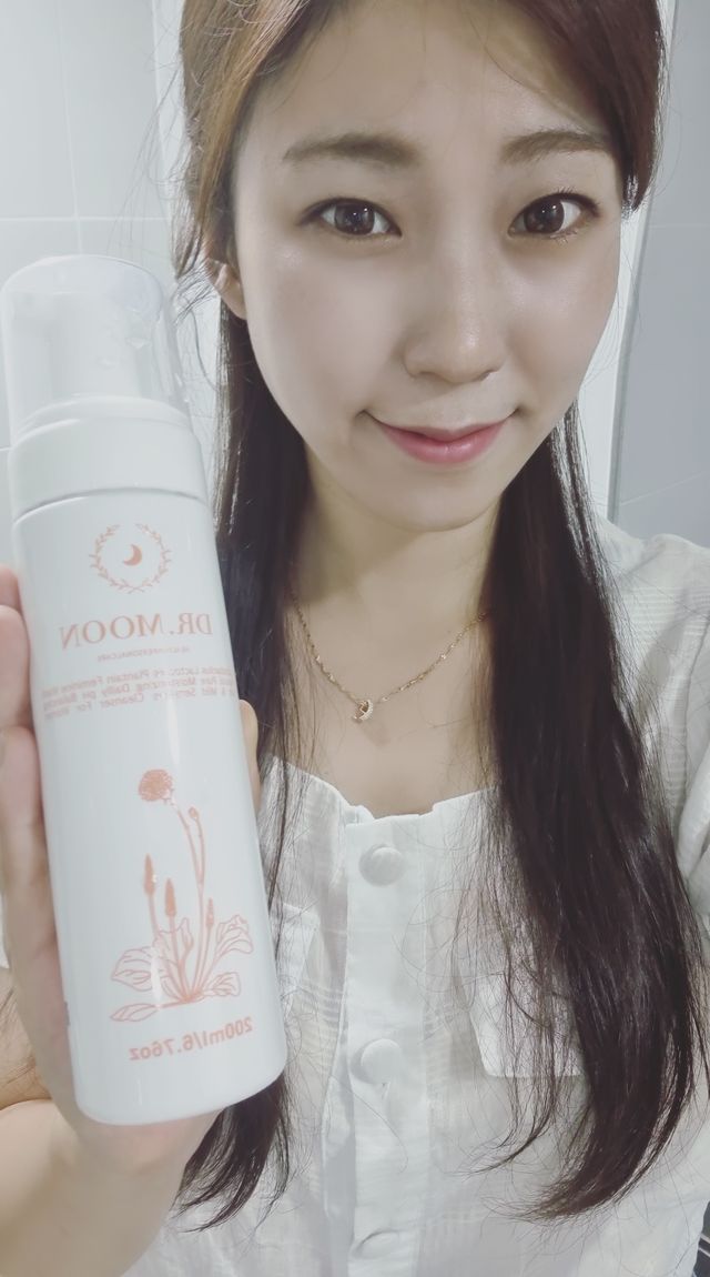 MF프리 [닥터문] 유산균 락토케어 질경초 여성청결제 200ml (폼타입) 리뷰 사진