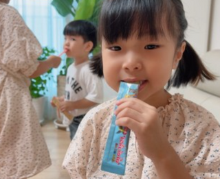 다나음 셀렌에 빠진 아연면역젤리 열대과일맛+사과맛 — 4.5점을 준 리뷰어가 2023년 7월 올린 사용 사진