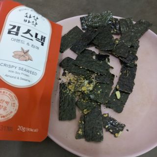 더빈트 와삭바삭 김스낵 — 2.5점을 준 리뷰어가 2023년 1월 올린 사용 사진