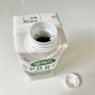 셀렉스스포츠 셀렉스 스포츠 웨이 프로틴 복숭아_ 330ml x 12팩 — 5점을 준 리뷰어가 2021년 10월 올린 사용 사진