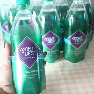 몽베스트 Montbest with Sparkling water Plain 20병 — 5점을 준 리뷰어가 2022년 11월 올린 사용 사진