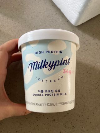 밀키파인트 더블 프로틴 우유 — 5점을 준 리뷰어가 2021년 8월 올린 사용 사진