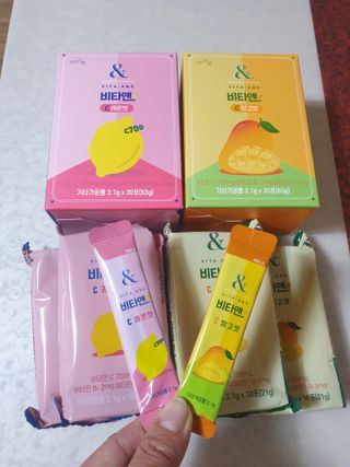 비타앤C 레몬맛, 망고맛 — 5점을 준 리뷰어가 2021년 4월 올린 사용 사진