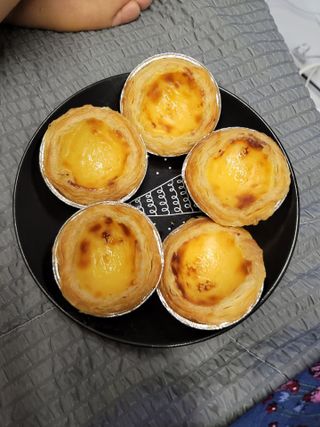 디앙뜨 포르투갈 에그타르트 오리지널 맛+패션후르츠+초콜릿타르트 맛 중 택1 — 5점을 준 리뷰어가 2021년 7월 올린 사용 사진