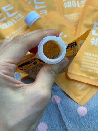 [덜다] 든든 식물성 단백질 쉐이크 40g X 7입 (곡물/딸기) — 5점을 준 리뷰어가 2023년 8월 올린 사용 사진