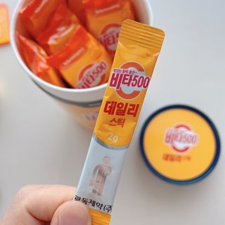 광동생활건강 [광동] 제니비타민C 비타500데일리스틱 180포+제니등신대+제니스티커 — 4점을 준 리뷰어가 2021년 12월 올린 사용 사진