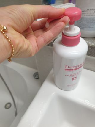 더마힐 헤어 컨디셔닝 샴푸 릴렉스 500ml — 5점을 준 리뷰어가 2021년 1월 올린 사용 사진