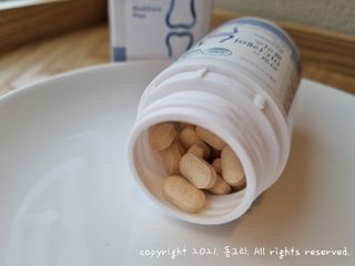 프리마인 평생 써야하는 관절의 건강을 위한 완벽설계 솔루션 관절n마디케어 플러스 120정 — 5점을 준 리뷰어가 2021년 10월 올린 사용 사진