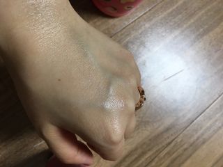 [후르디아] 복숭아 바디워시+바디에센스 세트 — 5점을 준 리뷰어가 2021년 3월 올린 사용 사진