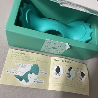 힐니스북 [힐마이넥]   거북목 통증완화를 위한 휴대용 목 안마기 — 2점을 준 리뷰어가 2023년 1월 올린 사용 사진