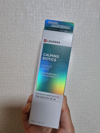 리더스코스메틱 리더스 카밍 바이오틱스 에센스 워터 — 5점을 준 리뷰어가 2021년 8월 올린 사용 사진