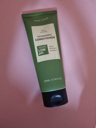나인리스 데일리 인텐스 너리싱 컨디셔너 200ml / 6.76 fl.oz — 5점을 준 리뷰어가 2021년 11월 올린 사용 사진