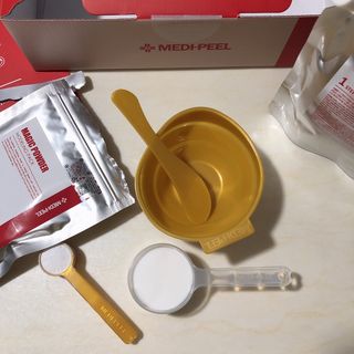 메디필 레드 락토 콜라겐 모델링 팩 — 3.5점을 준 리뷰어가 2021년 3월 올린 사용 사진