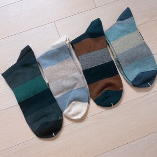 [사이즈가 있는 양말 필로이] 큰 발, 작은 발을 위하여_남자 인디고 발목 양말 4족_남자【 S, XL 】 — 5점을 준 리뷰어가 2022년 5월 올린 사용 사진