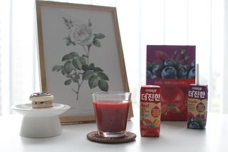 [롯데칠성] 야채듬뿍 더'진한 [롯데칠성] 야채는 이제 COLORFULL! 야채듬뿍  더 진한 레드 4개 +퍼플 4개 (총 8개) — 5점을 준 리뷰어가 2023년 6월 올린 사용 사진