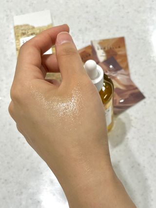 [스킨1004] 마다가스카르 센텔라 앰플 100ml — 5점을 준 리뷰어가 2024년 5월 올린 사용 사진