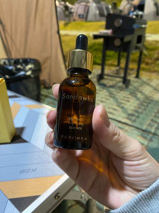 스킨큐어 산다화 비타민c 화이트닝 에센스 30ml — 5점을 준 리뷰어가 2023년 10월 올린 사용 사진