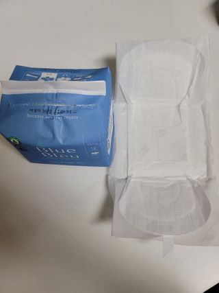 블루블루 유기농 순면 커버 생리대 — 5점을 준 리뷰어가 2021년 1월 올린 사용 사진