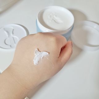 리더스코스메틱 리더스 카밍 클리어 밀크 필 클렌즈 밤 — 5점을 준 리뷰어가 2020년 12월 올린 사용 사진