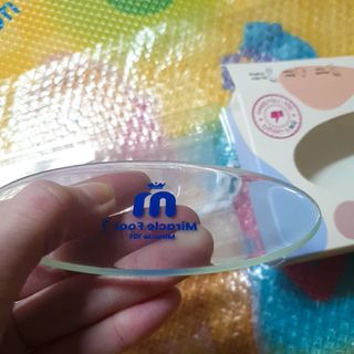 미라클풋 유리발각질제거기 물없이 쓱싹쓱싹 몇번만에 발각질 완벽제거 — 5점을 준 리뷰어가 2021년 9월 올린 사용 사진