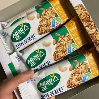 셀렉스스포츠 셀렉스 코어 프로틴 너츠바 50g 6개입 + Slim 25 스타터키트 — 5점을 준 리뷰어가 2021년 5월 올린 사용 사진