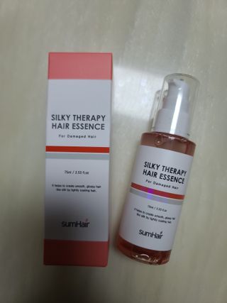 썸헤어 / SUMHAIR 썸헤어 실키 테라피 헤어 에센스 — 5점을 준 리뷰어가 2021년 6월 올린 사용 사진