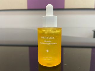 체르엠 스템앤셀 비타민 브라이트닝 에센스 30ml 1개 — 4.5점을 준 리뷰어가 2021년 12월 올린 사용 사진