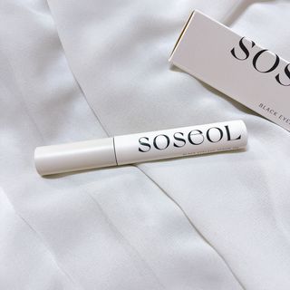 더소설 소설 블랙아이래쉬 세럼 10g(SOSEOL BLACK EYELASH SERUM 10g) — 5점을 준 리뷰어가 2023년 12월 올린 사용 사진