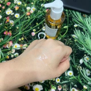 스킨1004 [SKIN1004] 마다가스카르 센텔라 라이트 클렌징 오일 200ml — 4.5점을 준 리뷰어가 2024년 7월 올린 사용 사진