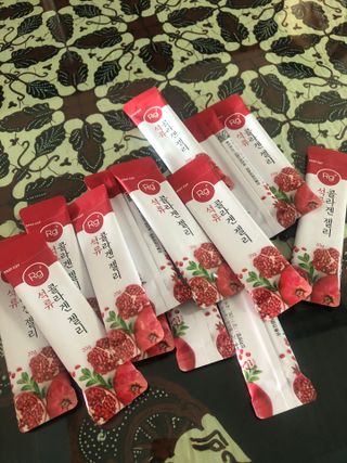 함초록 Rg+ 석류콜라겐젤리 — 5점을 준 리뷰어가 2021년 3월 올린 사용 사진