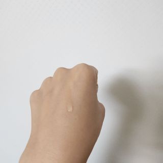 스킨큐어 산다화 비타민c 화이트닝 에센스 30ml — 5점을 준 리뷰어가 2023년 10월 올린 사용 사진