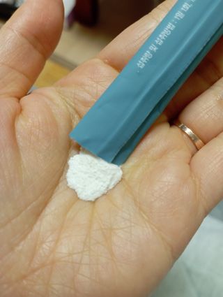 클린24시간 슬림앤유산균 1박스 (3.5g X 15포) — 3점을 준 리뷰어가 2023년 5월 올린 사용 사진