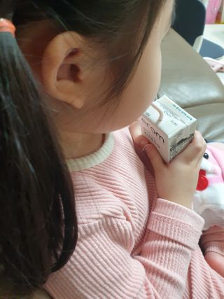 이롬 erom 황성주박사의 국산콩 두유 호두와 아몬드 — 5점을 준 리뷰어가 2020년 12월 올린 사용 사진