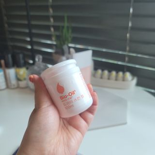 바이오오일 [바이오-오일] 드라이 스킨 젤 100ml — 5점을 준 리뷰어가 2021년 9월 올린 사용 사진
