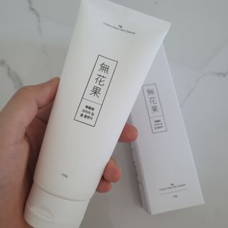 [베러오리진] 무화과 크리미 딥 폼 클렌저/피부 노폐물 & 미세먼지 99 세정 인증 민감성 피부 무자극 인증 — 5점을 준 리뷰어가 2021년 11월 올린 사용 사진
