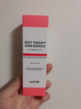 썸헤어 / SUMHAIR 썸헤어 실키 테라피 헤어 에센스 — 5점을 준 리뷰어가 2021년 4월 올린 사용 사진
