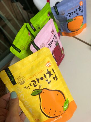 아비삭과일칩 5종 /딸기,사과,배,귤,무화과 5종 — 4점을 준 리뷰어가 2021년 4월 올린 사용 사진