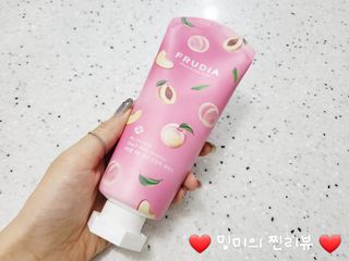 [후르디아] 복숭아 바디워시+바디에센스 세트 — 5점을 준 리뷰어가 2021년 11월 올린 사용 사진