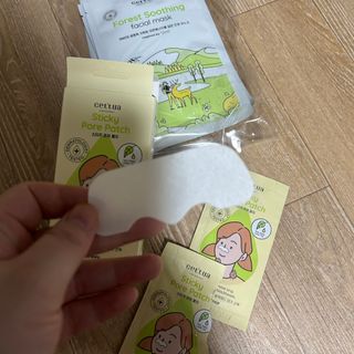 세뚜아(Cettua) 세뚜아 스티키 포어 패치 Cettua Sticky Pore Patch — 5점을 준 리뷰어가 2023년 8월 올린 사용 사진