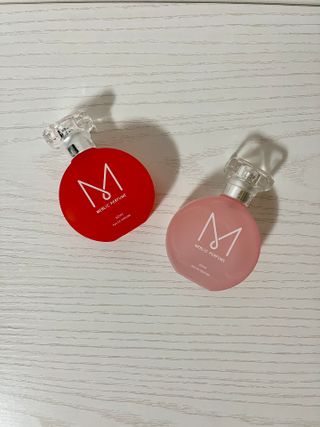자연스러운 샴푸향이 나는 메블릭퍼퓸 케라 50ml +상큼달달한 라즈베리향이 나는 메블릭퍼퓸 라즈베리 50ml — 5점을 준 리뷰어가 2022년 9월 올린 사용 사진