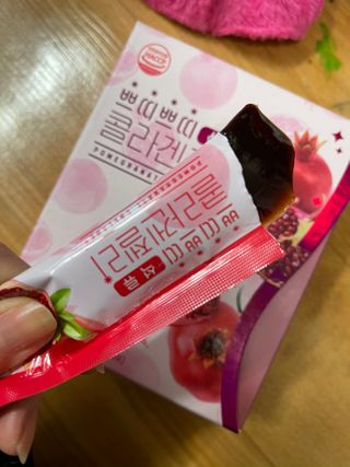헬스업_쁘띠쁘띠석류콜라겐젤리_20g x 14포 — 5점을 준 리뷰어가 2021년 2월 올린 사용 사진