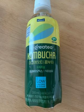 더그레잇티 콤부차 [매일유업] 더그레잇티 44kcal 콤부차 300ml *12개입 (오리지널 6개+베리리치 6개) — 5점을 준 리뷰어가 2023년 7월 올린 사용 사진