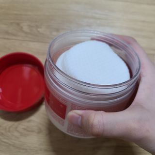 메디필 레드 락토 콜라겐 필링패드 — 3.5점을 준 리뷰어가 2021년 3월 올린 사용 사진