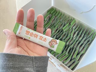 아이비웰니스 빵순이 식탁 위의 필수템! 빵순이 효소 키위맛 100포 + 석류맛 14포 (총 114포) — 5점을 준 리뷰어가 2022년 12월 올린 사용 사진