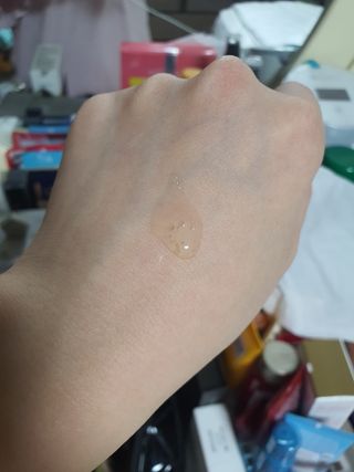 랑벨 비타 에너지 잡티 앰플 50ml 고농축 비타민, 저자극, 수분 촉촉, 미백 앰플 — 5점을 준 리뷰어가 2022년 4월 올린 사용 사진