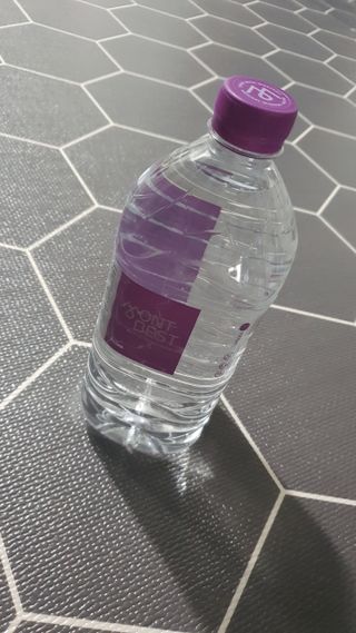 몽베스트 MONTBEST 1L 12입 — 5점을 준 리뷰어가 2022년 4월 올린 사용 사진
