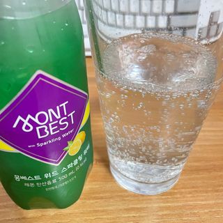 몽베스트 Montbest with Sparkling water Lemon OR Lime 20병(랜덤) — 5점을 준 리뷰어가 2022년 6월 올린 사용 사진