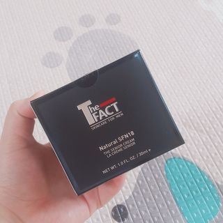 The Fact 더 팩트 내추럴 에스에프엔 에이틴 시니어 크림 — 5점을 준 리뷰어가 2021년 3월 올린 사용 사진